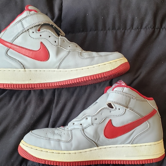Nike Air Force 1 Mid - Picture 1 of 6